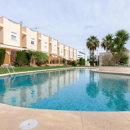 Del Montgo Apartment *